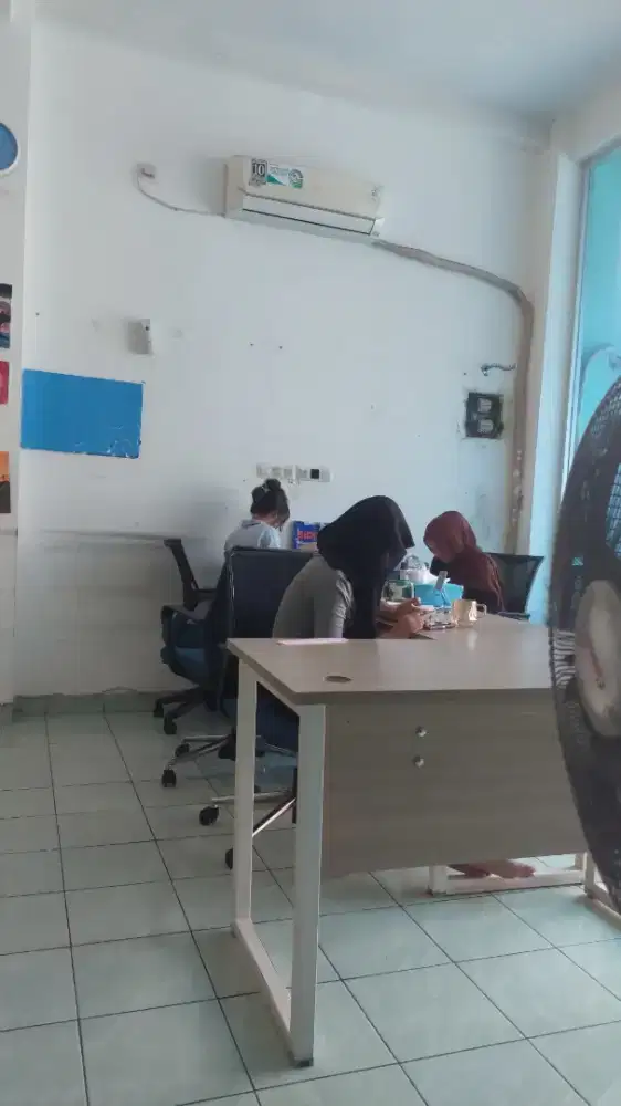 Loker art baby sitter secepatnya