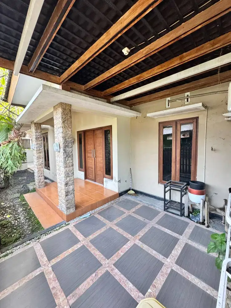 rumah di Purwomartani Jl. Solo km.11 belakang citra sun garden kalasan