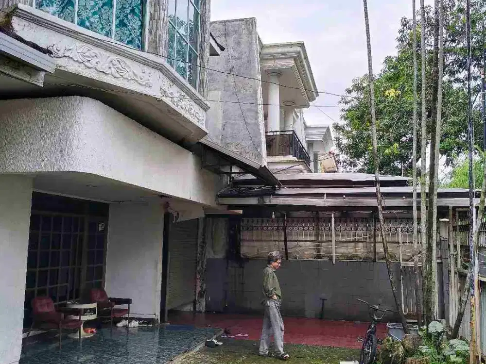 DiJual Rumah Luas disekitaran Rawamangun