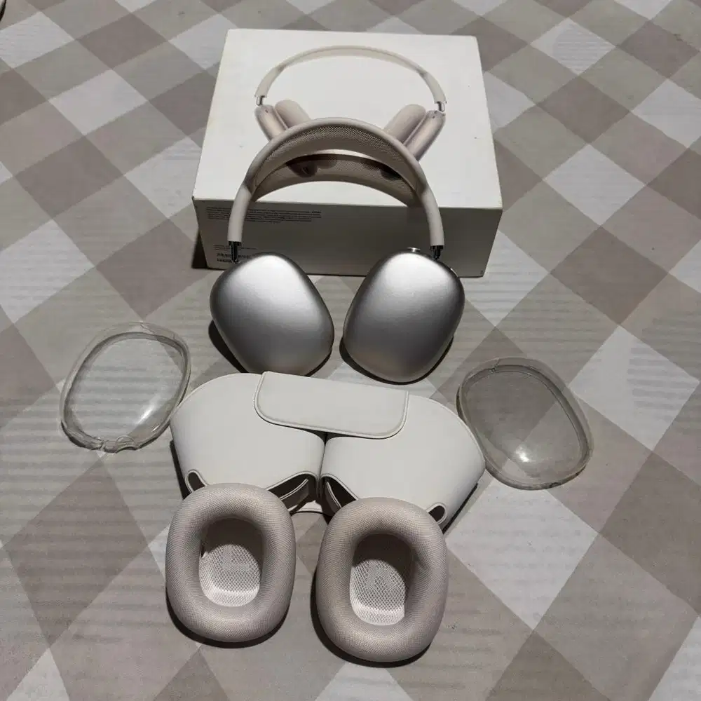 Airpods Max gen 2 - second ex Ibox (garansi sampai 2 Juli 2026)