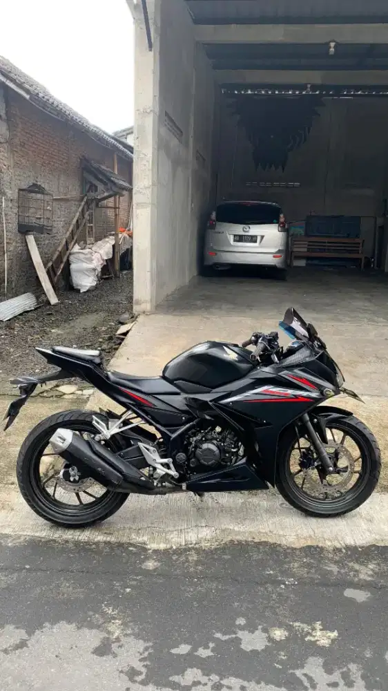 Cb150r mesin segel