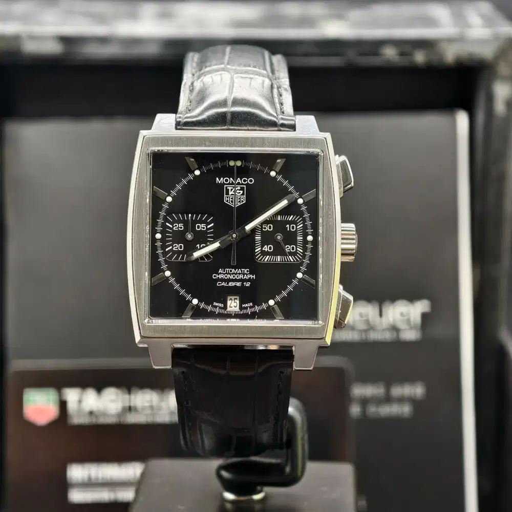 TAG Heuer Monaco Calibre 12 CAW2110 Chronograph Date 2010
