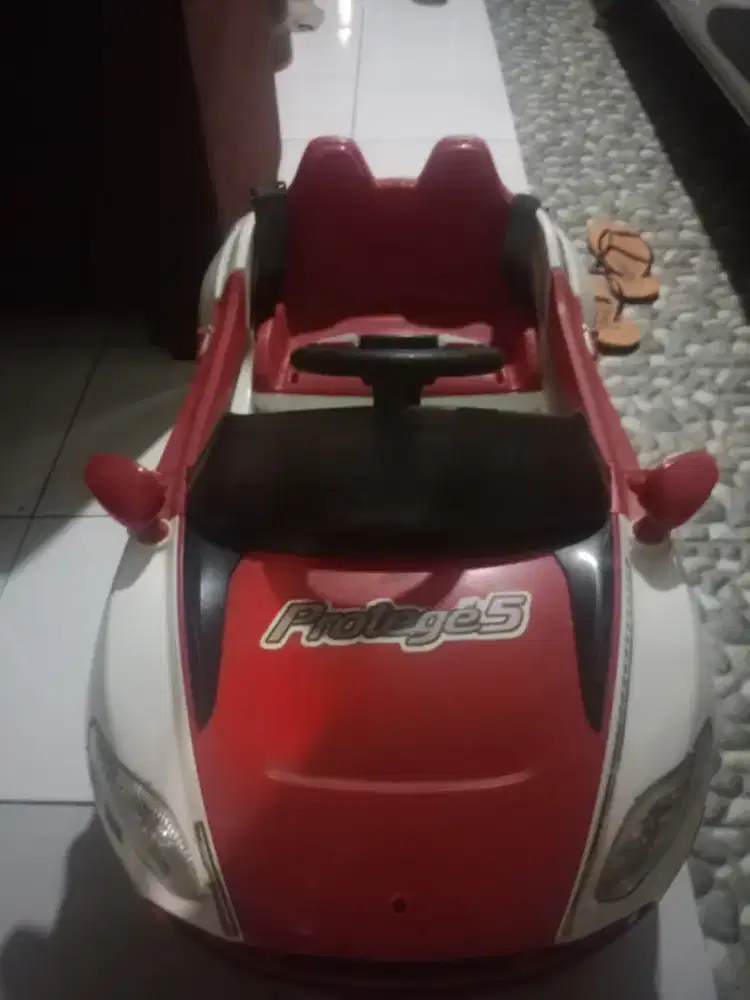 Dijual mainan RC anak anak 300 ribu