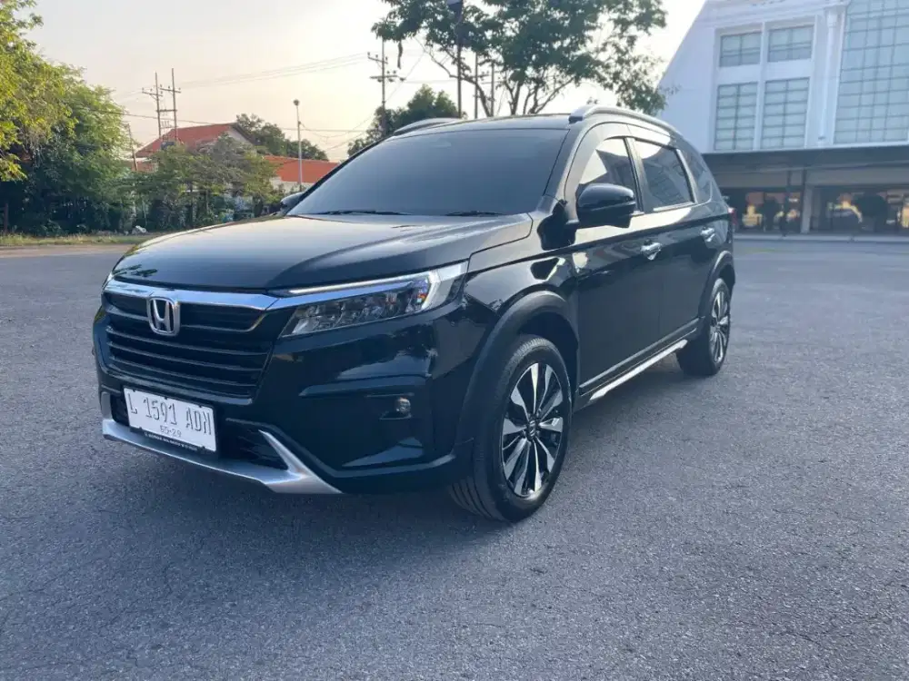 Honda BRV Prestige Sensing 2023 A/T Km 19 rb