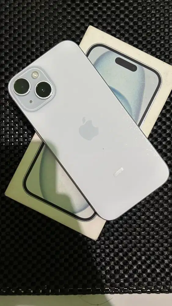 iPhone 15 128GB iBox