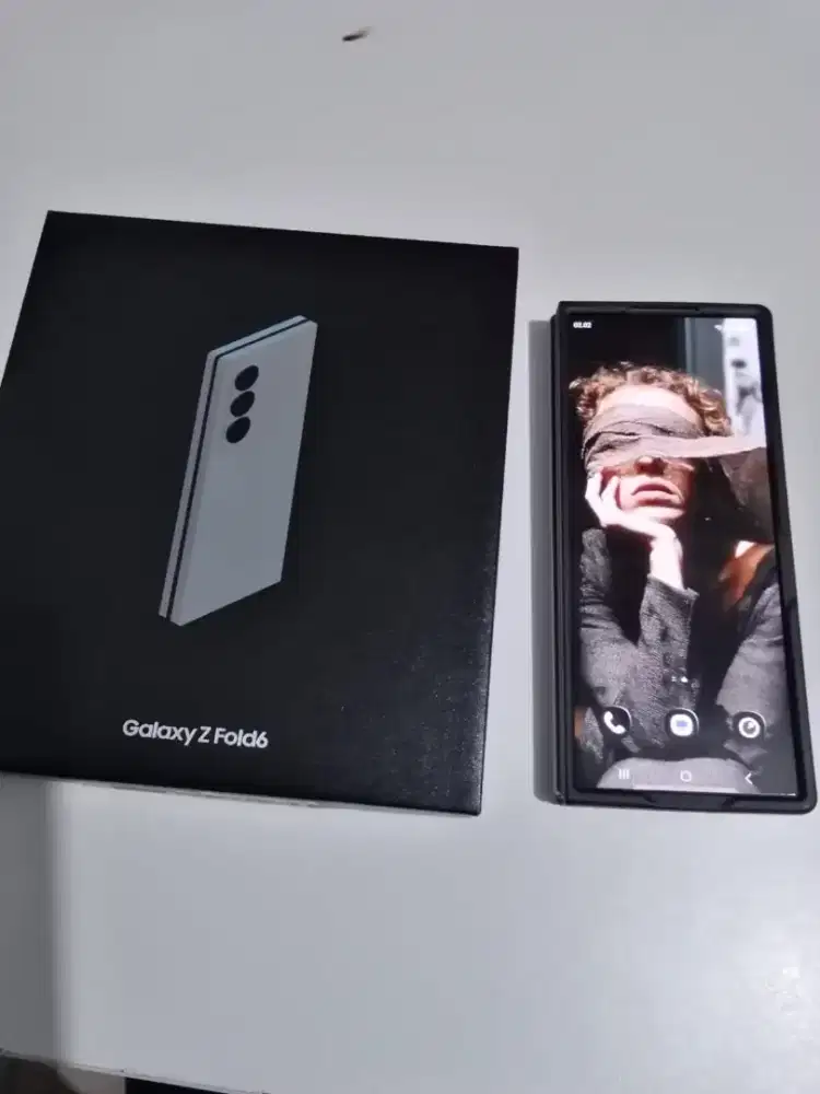 Samsung z fold 6