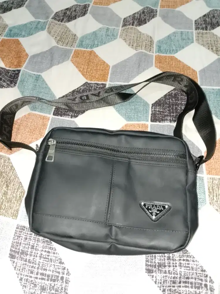 Tas slepang prada