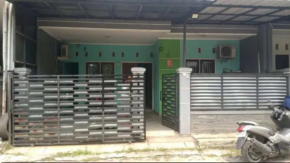 Disewakan rumah lt.135mtr dkt stasiun dan Bandara Soetta Tangerang