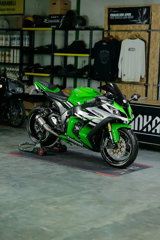 For sale ZX10 anniversary 30th Good Condition