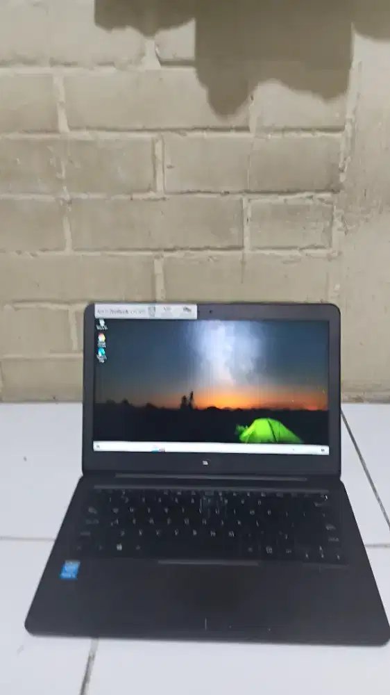 Asus Zenbook Ux305F slim