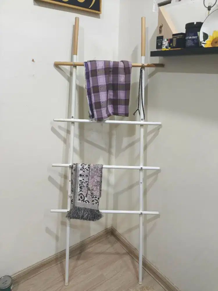 INFORMA RAK GANTUNGAN BERDIRI / STANDING 4 SUSUN PRELOVED