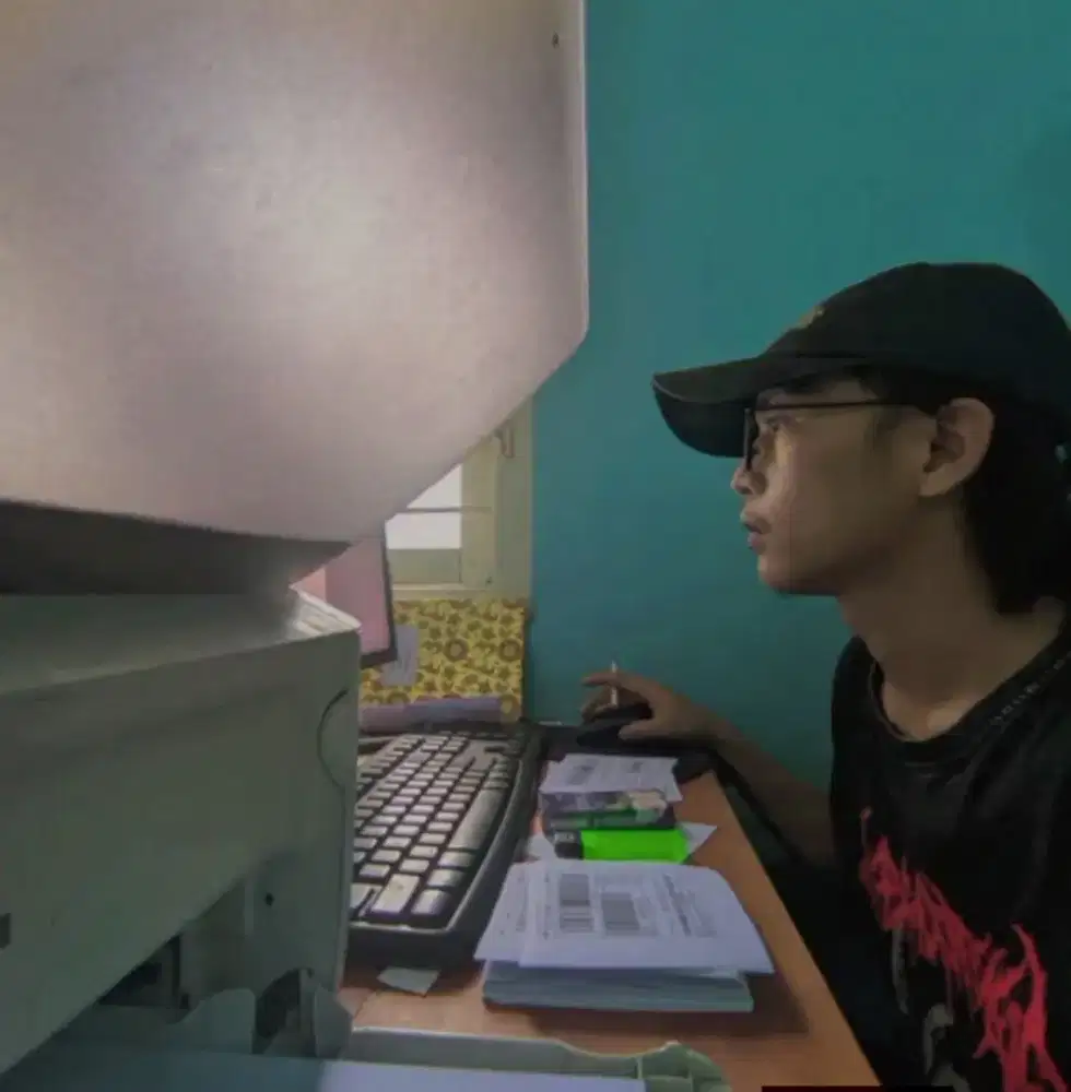 Cari pekerjaan admin/packer freelance/fulltime