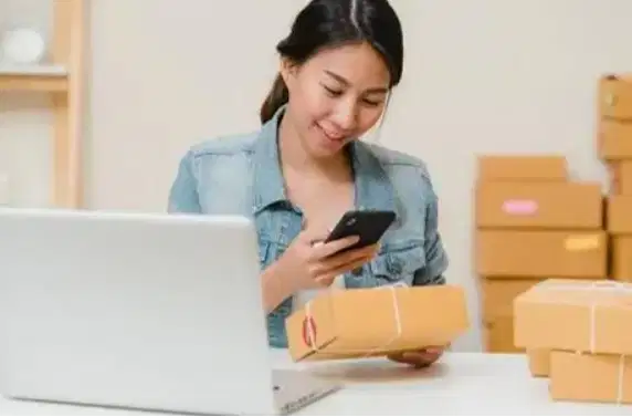 Lowongan Admin Online shop