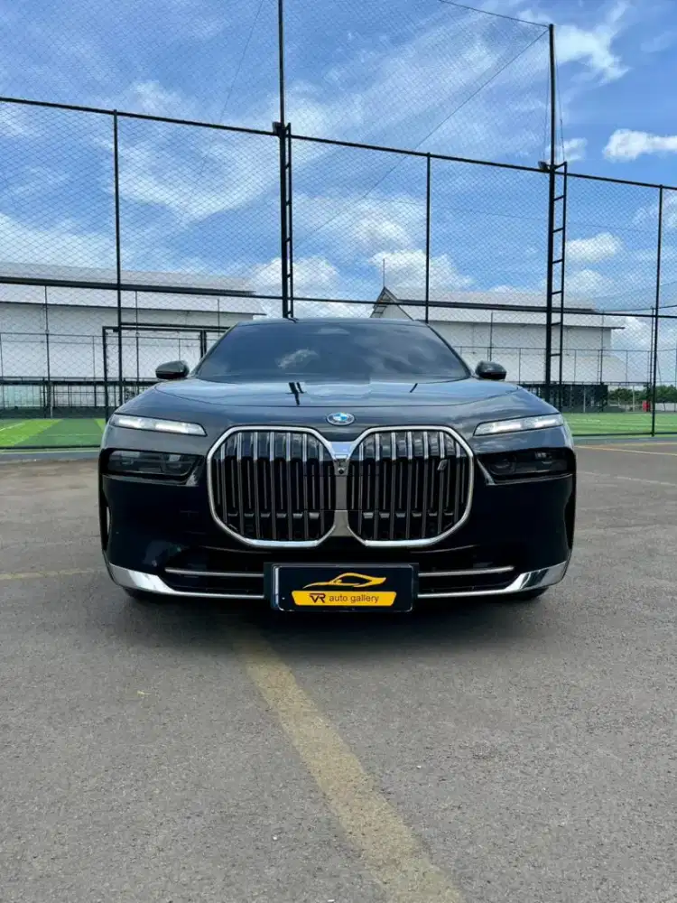 BMW i7 xDrive60 Grandlusso 2024