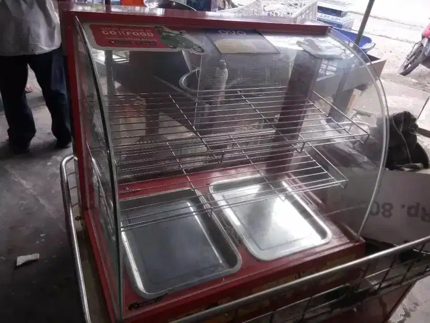 Showcase murah normal