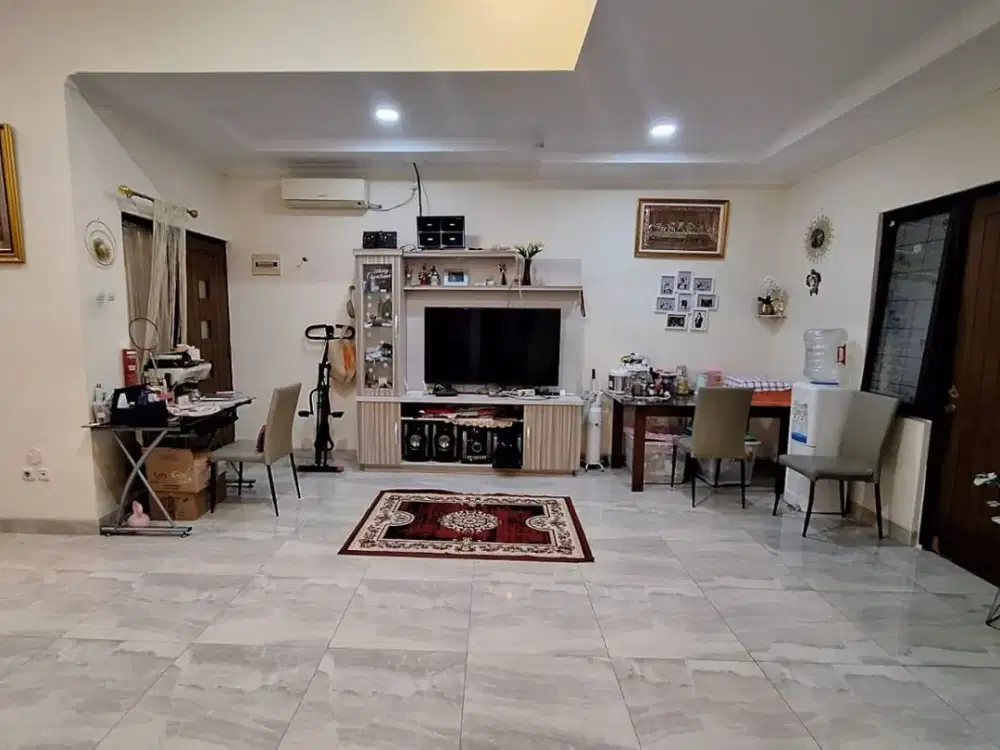 Rumah Minimalis Siap Huni di Cluster Aralia Harapan Indah 2 Bekasi