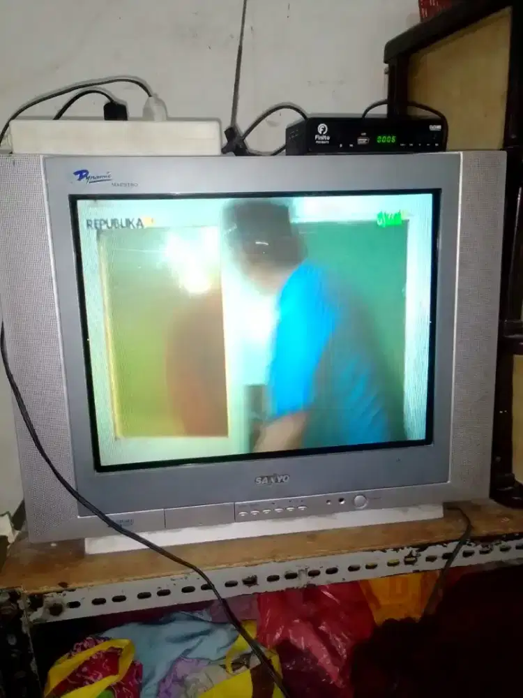 Dijual TV Sanyo 21 in