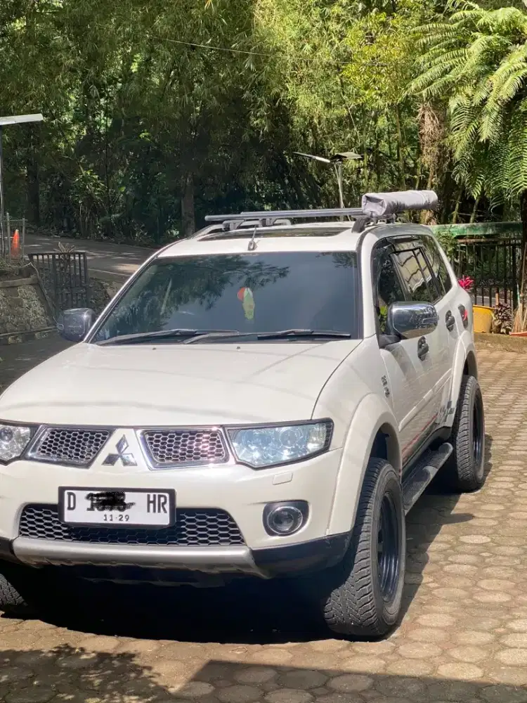 Pajero sport dakkar