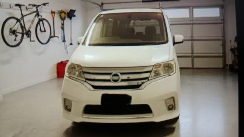 Nissan Serena 2013 Bensin