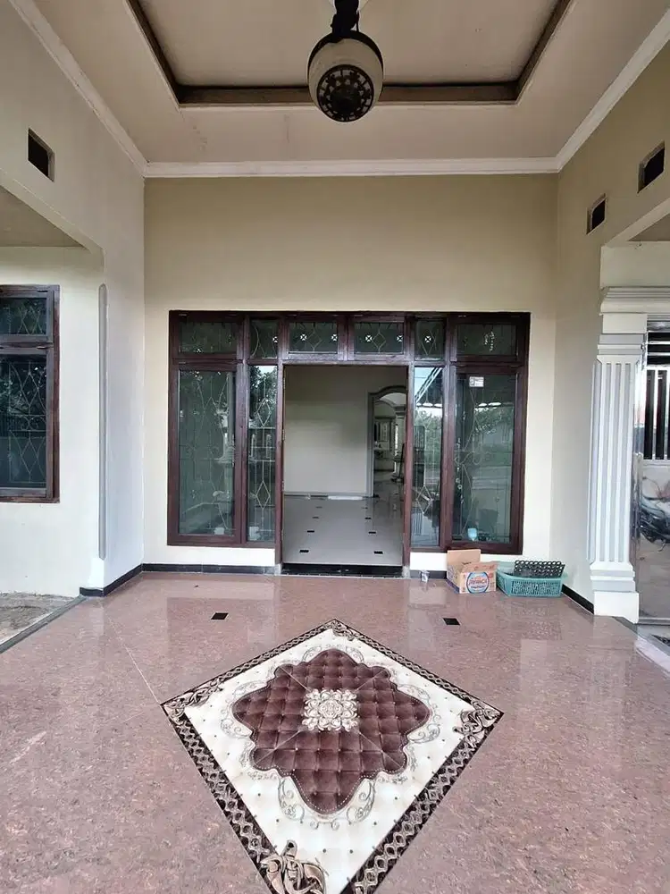 Dijual cepat rumah mewah