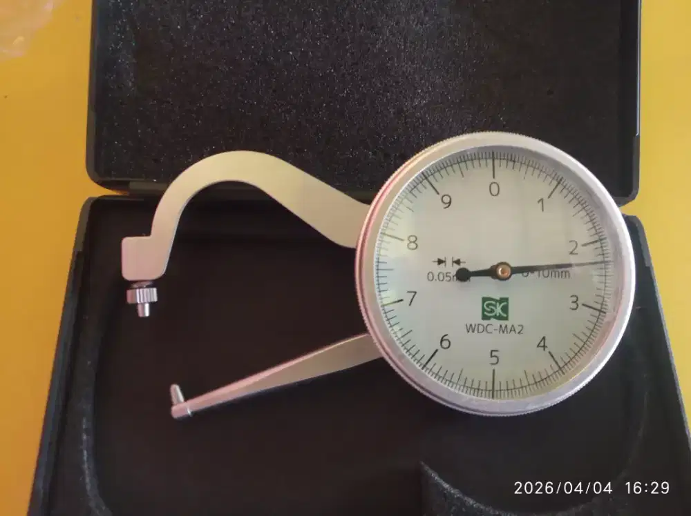 Niigata Seiki (SK) Dial Caliper Gauge A2 Type (WDC-MA2),