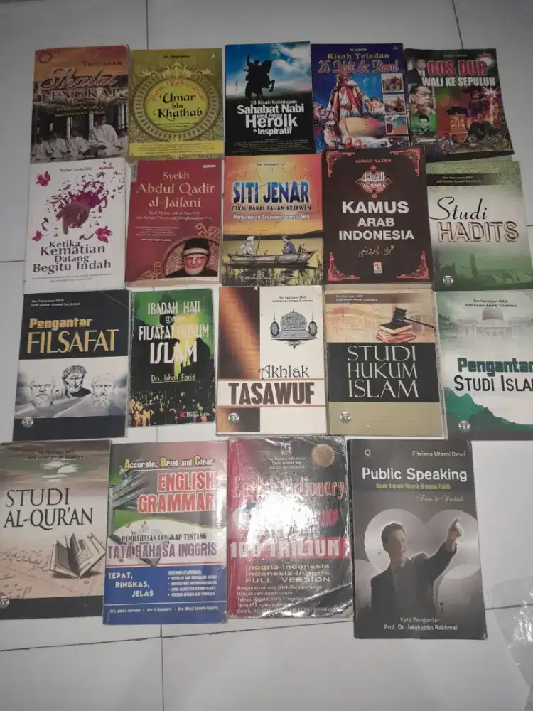Buku second bekas pindahan semuanya 100k