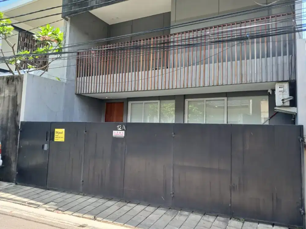 DIJUAL: Rumah 2 tkt minimalis yang nyaman, belakang Permata Hijau, Jakarta Selatan