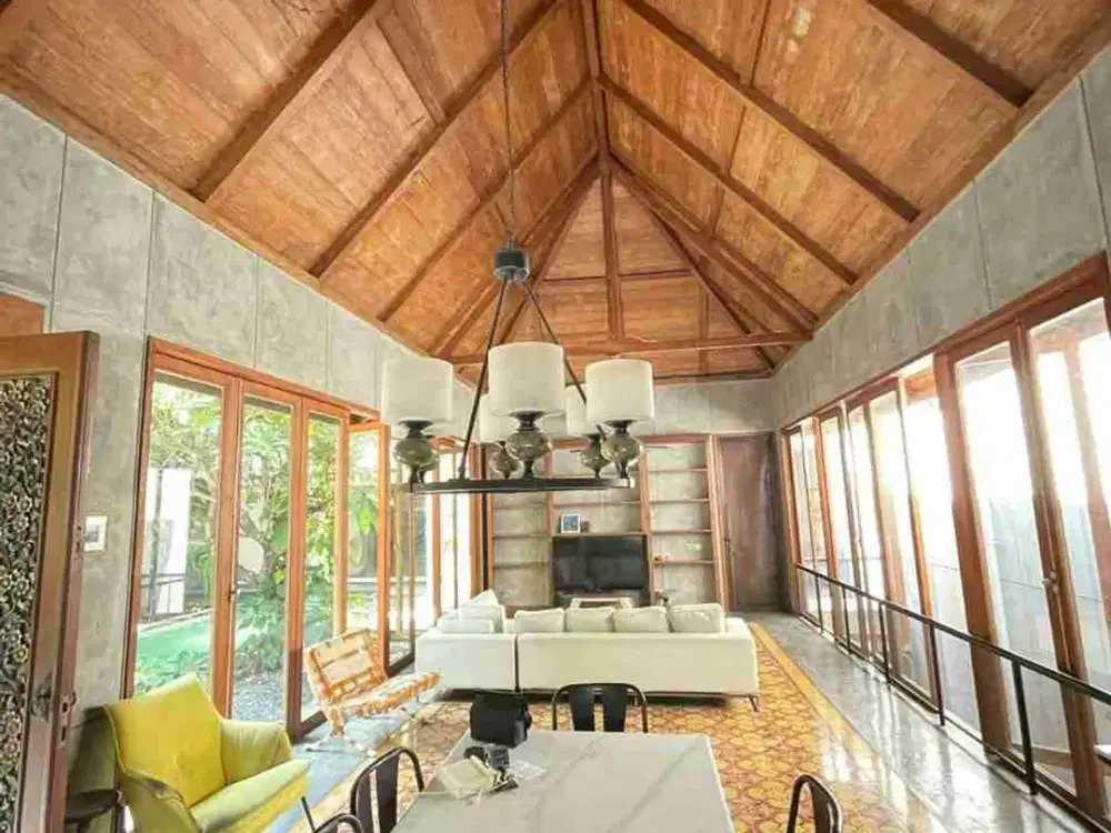 Dijual Murah Rumah di Villa Grand Sungkono Surabaya Barat