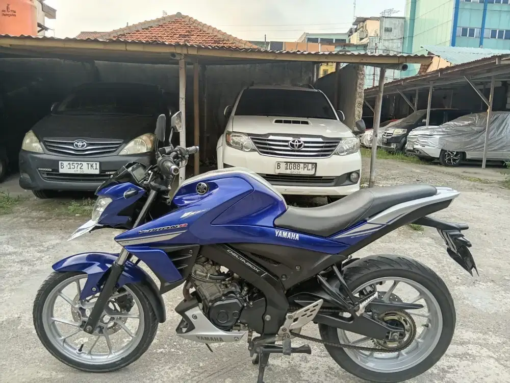 Yamaha vixion 2018,surat lengkap,motor mulus,mesin sehat