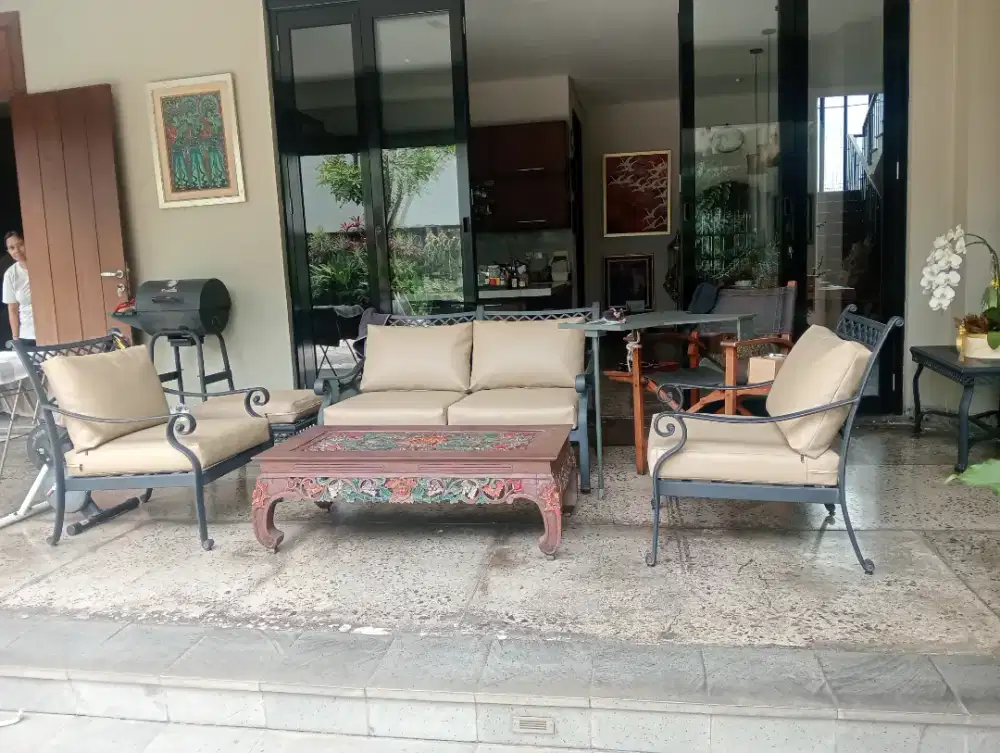 Service sofa panggilan