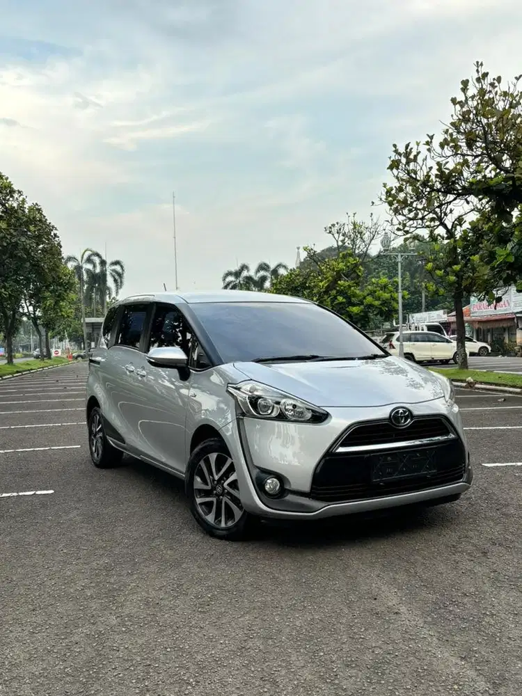 Sienta V 2017 Matic Service Record