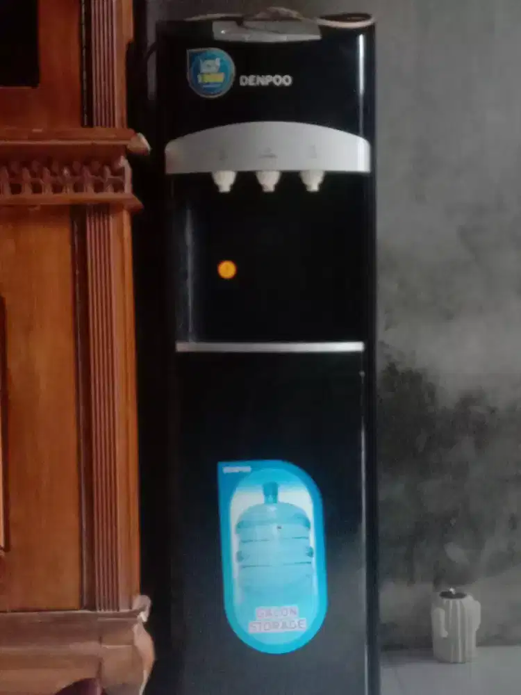 Diispenser Denpoo galon bawah