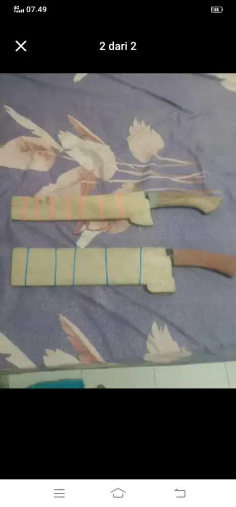 Di Jual besi (parang)