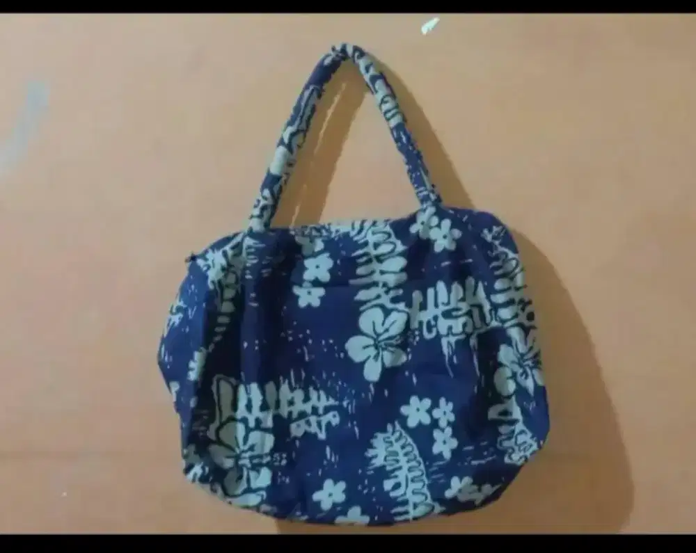 Tas Travel Cantik