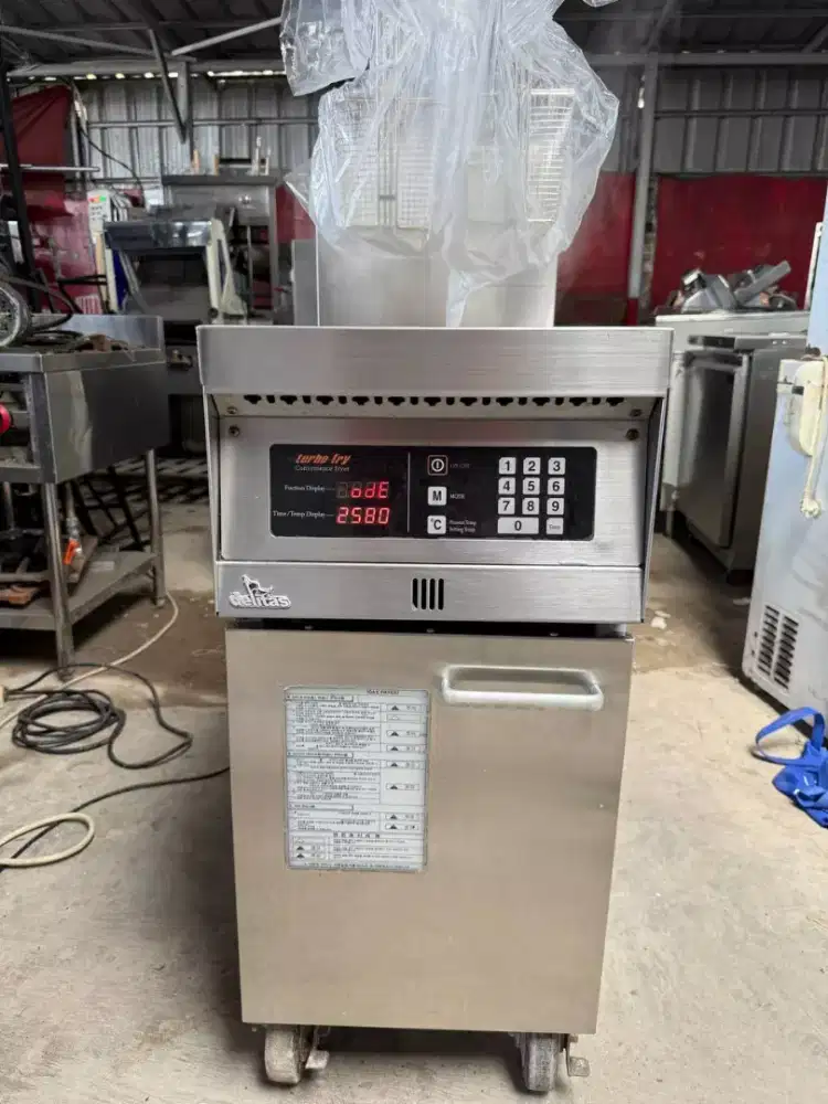 DEEPFRYER GAS / DEEP FRYER

Merk Delitas
Turbo Fry
Estimasi kpsits 25L