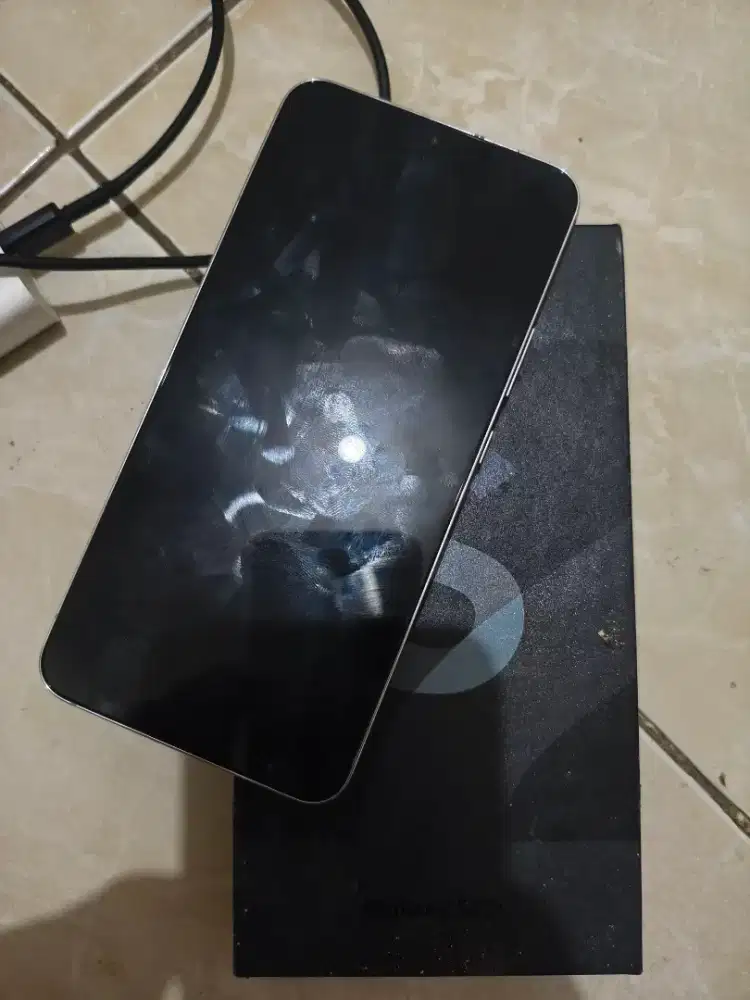 Samsung s22+ 8/256 Snapdragon 8 gen 1