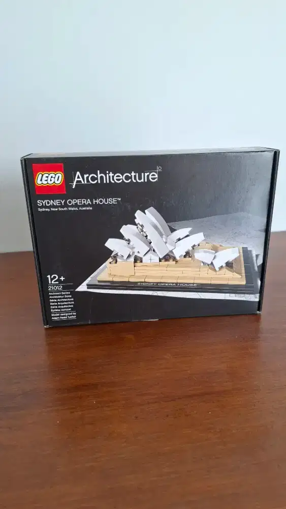 Lego Architecture Sydney Opera House