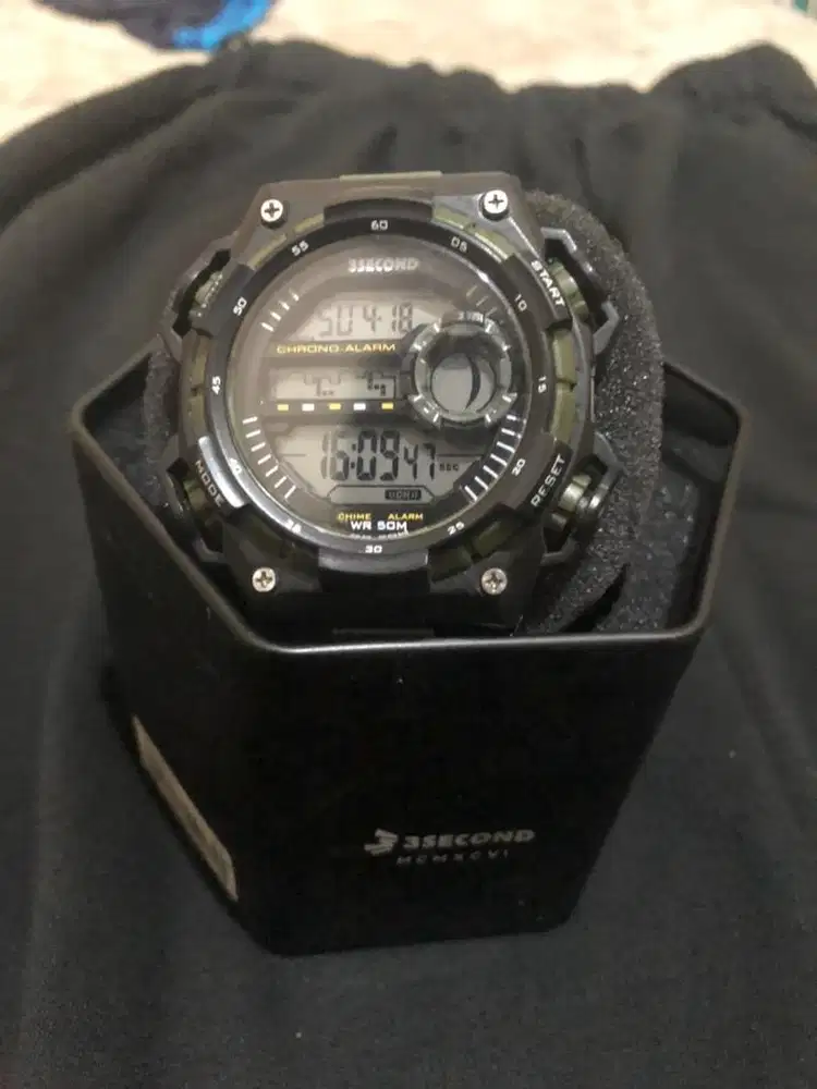 jam tangan 3 second mulus fullset masih nyala