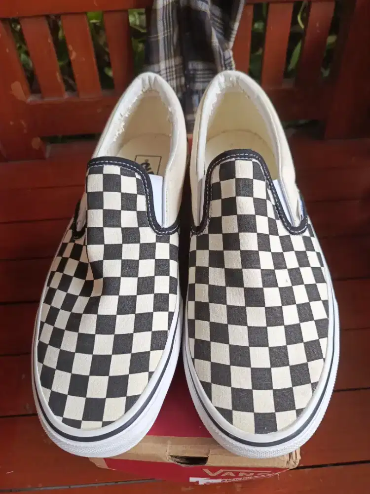 Vans Slip On Checkerboard size44 Kondisi Baru