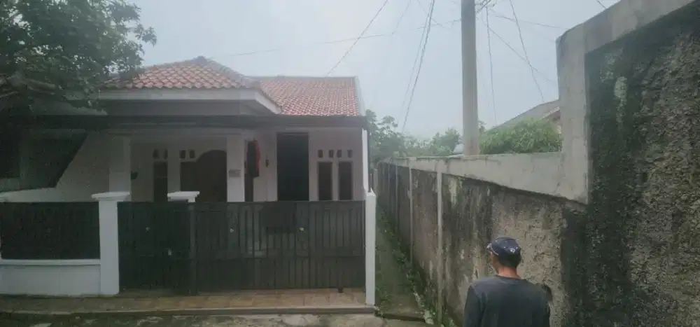 Disewakan Rumah di Jagakarsa , Jakarta Selatan Rp. 35 Juta/ Tahun