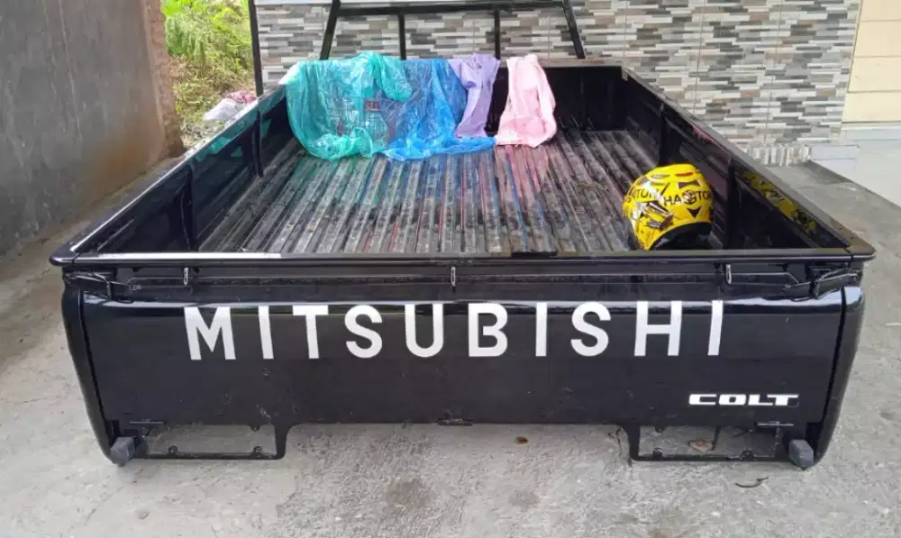 Dijual Bak L300 uero 4