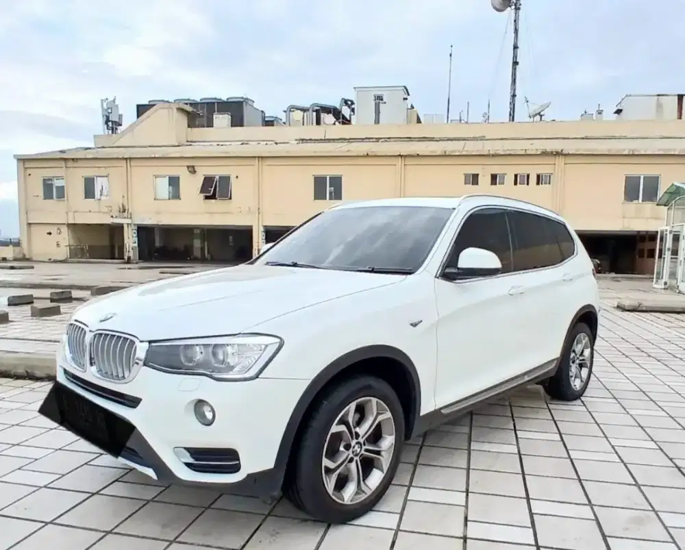 BMW X3 XDRIVE 2.0 AT 2016