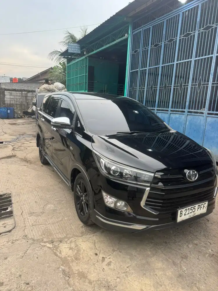 Toyota Kijang Innova 2018 Bensin