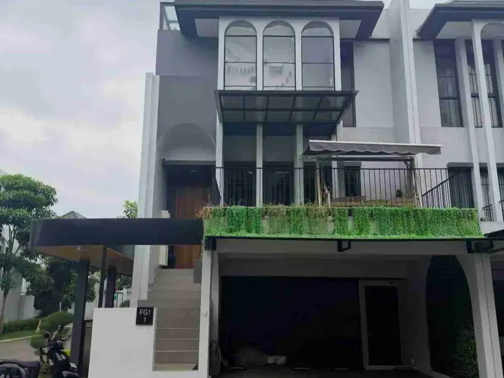 DIJUAL / DISEWA RUMAH 3 LANTAI SIAP HUNI DI CLUSTER AETHER, GREENWICH BSD