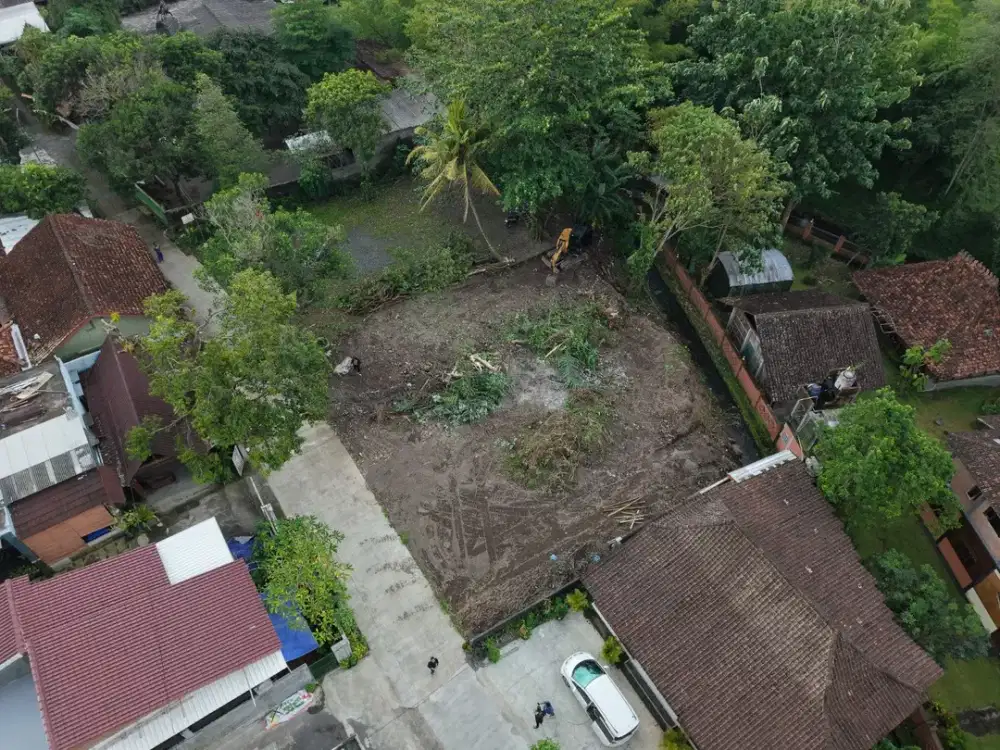 Tanah SHM Kaliurang dekat Cafe Aesthetic dengan Udara Sejuk dan Aliran Air Jernih