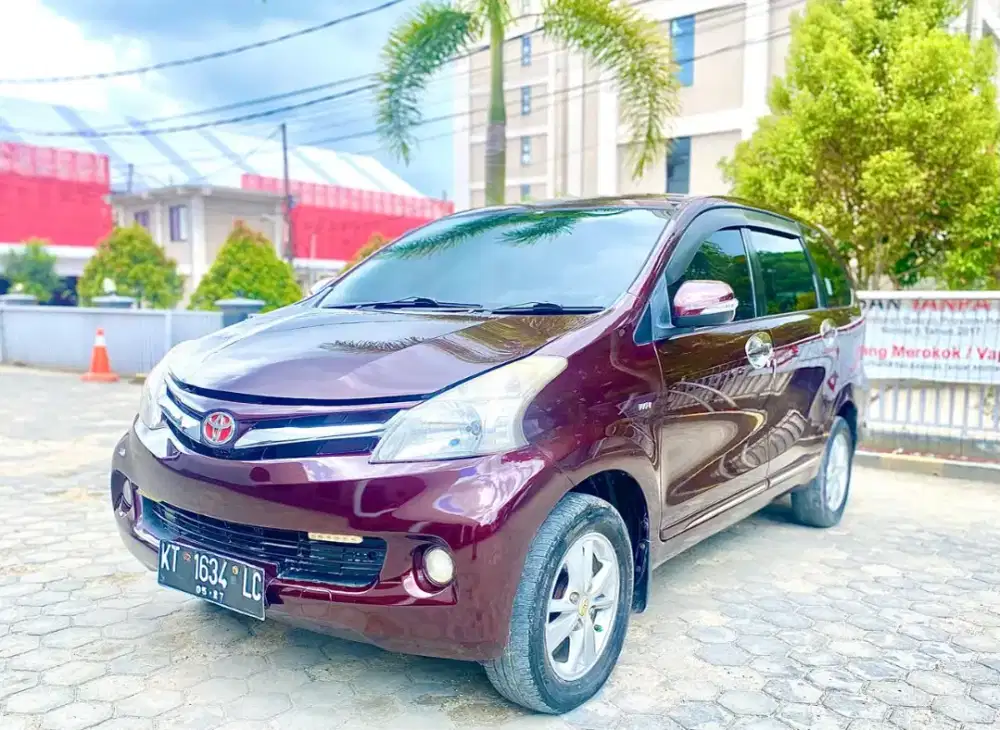 Toyota avanza g