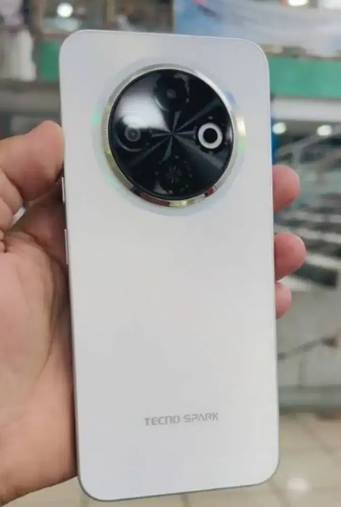 Tekno spark 30C putih NFC ram 6/128 GB stereo speaker