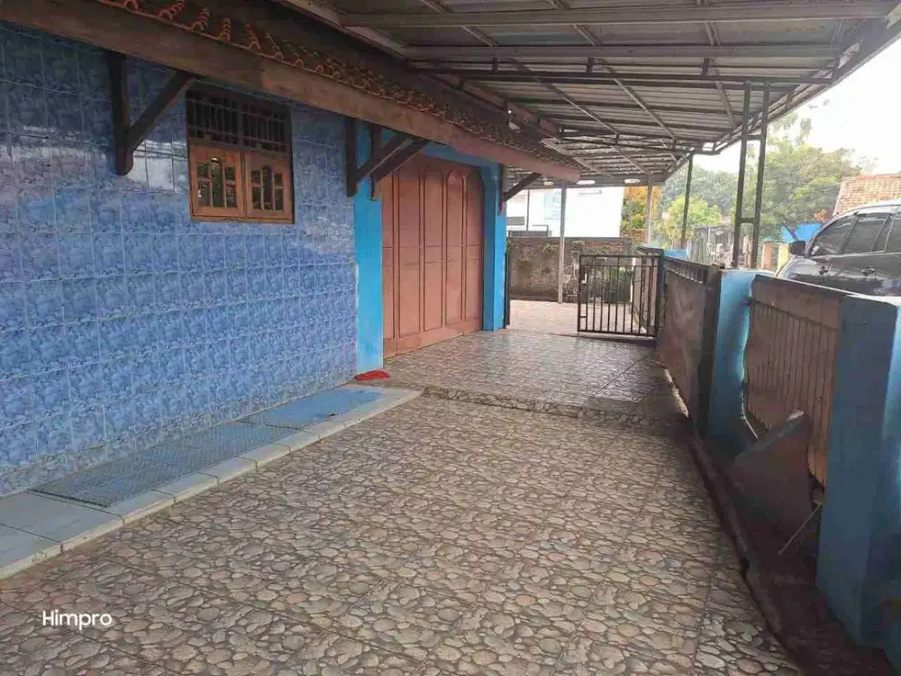 DIJUAL RUMAH KAMPUNG HALAMAN LUAS PINGGIR JALAN UTAMA MAJALAYA KARAWANG