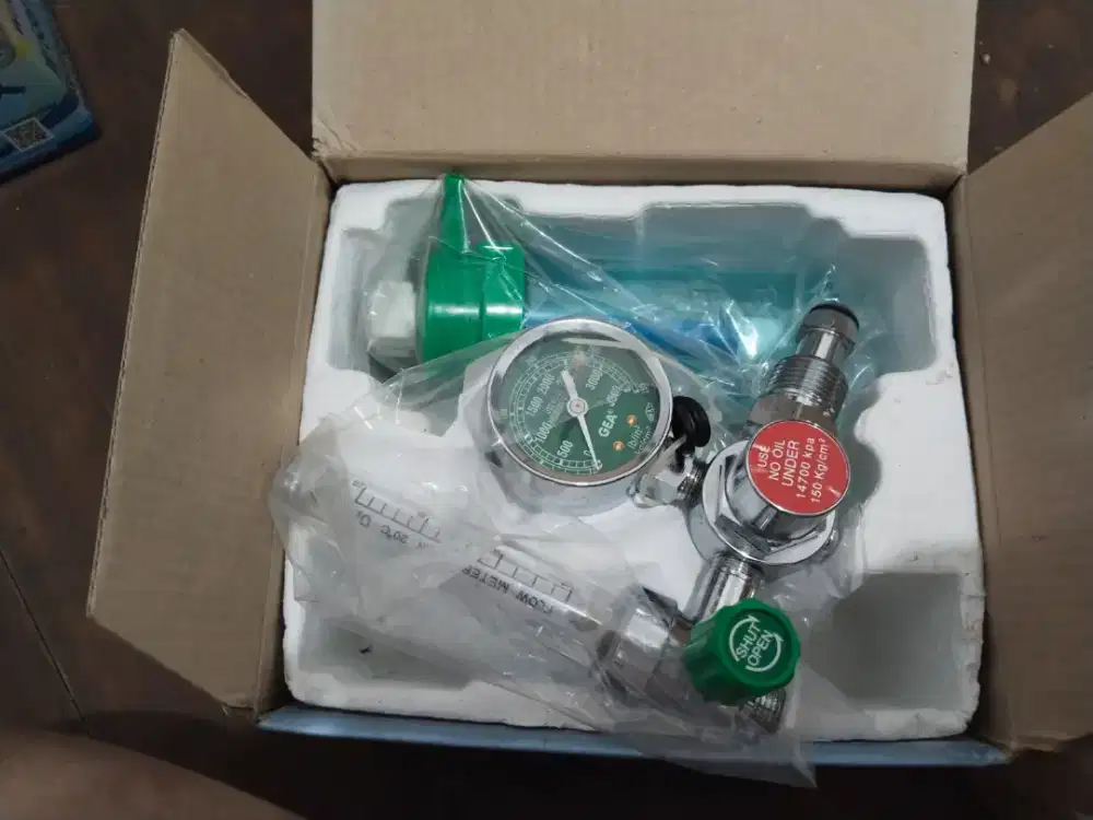 Regulator Oksigen Medis - Alat Medus Regulator Oksigen