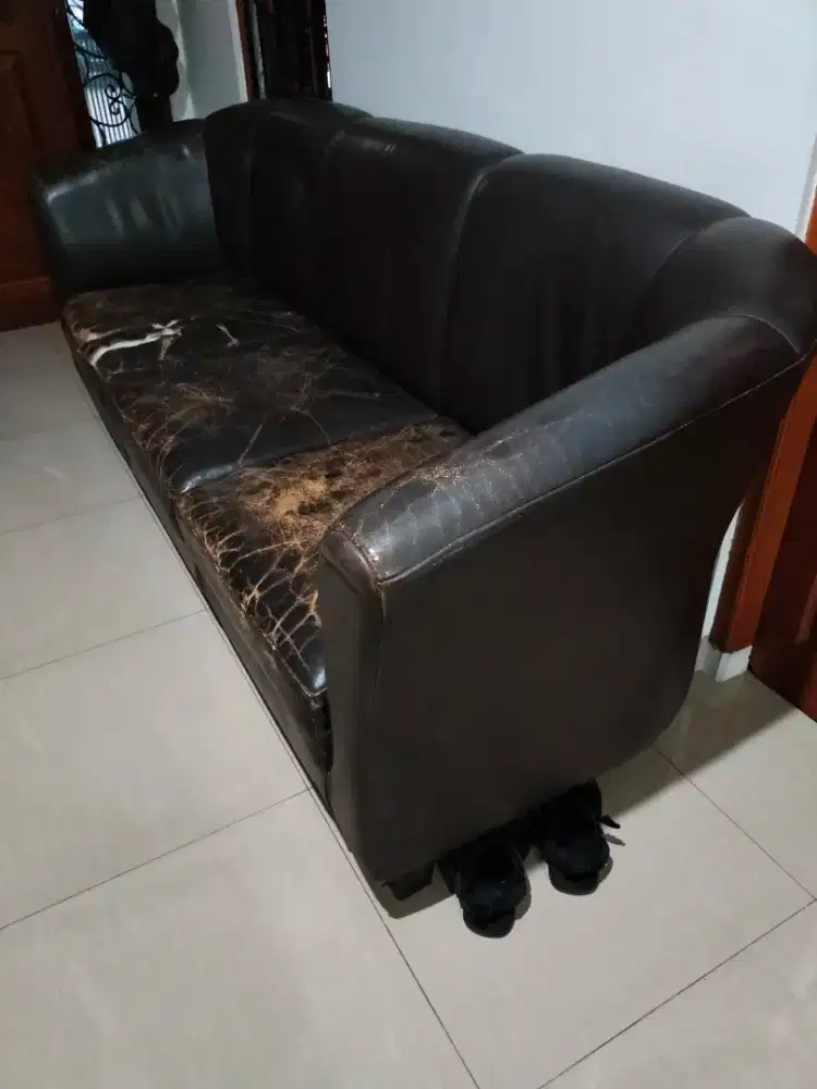 Sofa Kulit Asli